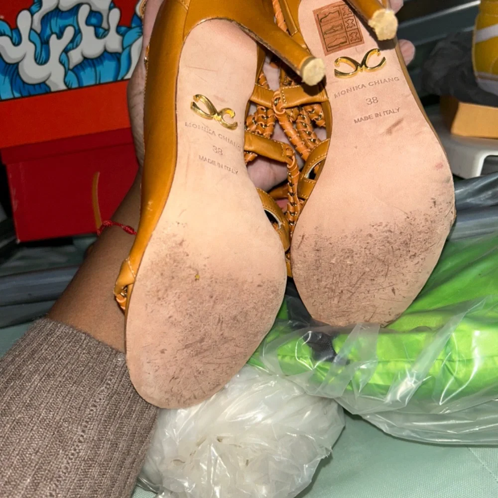 Monika Chiang Imena Heels - Picture 7 of 11